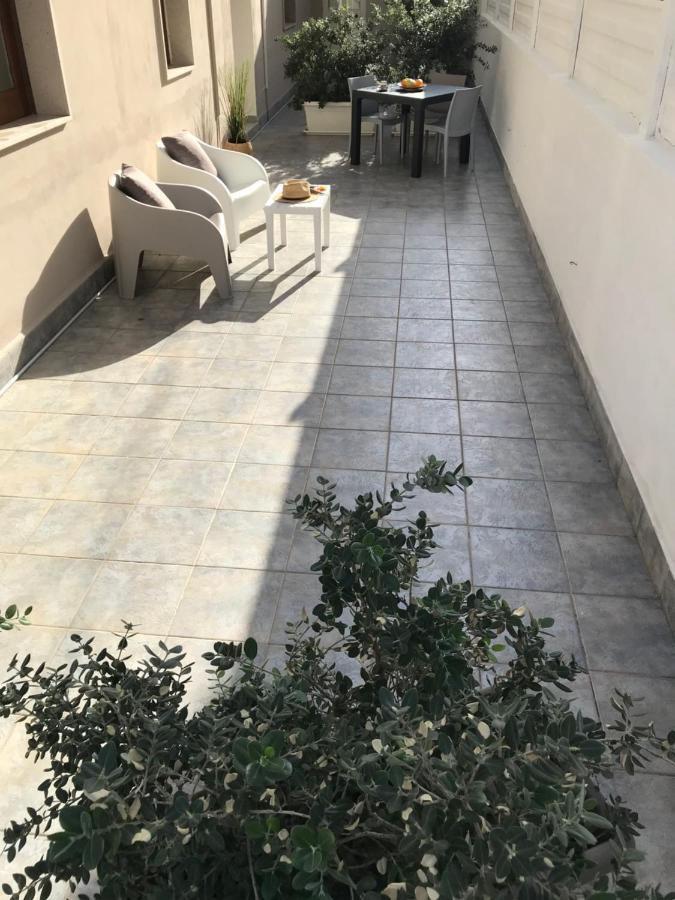 Scogliera Apartments Авола Экстерьер фото